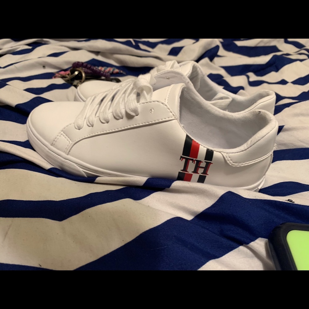 Tommy Hilfiger